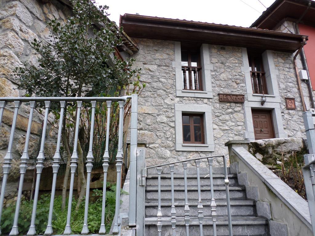 Hostal La Xiana Taranes Exterior foto